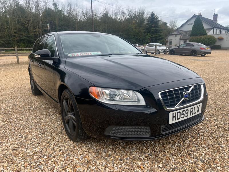 VOLVO V70 2.5 T SE Lux Premium