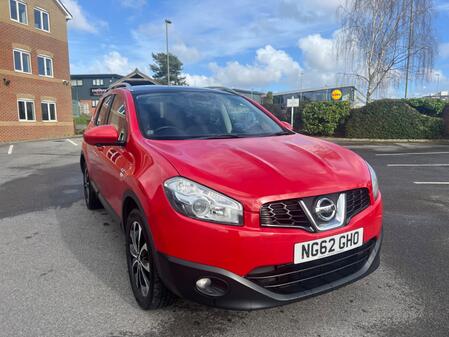 NISSAN QASHQAI+2 1.5 dCi n-tec+ 