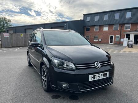 VOLKSWAGEN TOURAN 1.4 TFSI DSG HIGHLINE