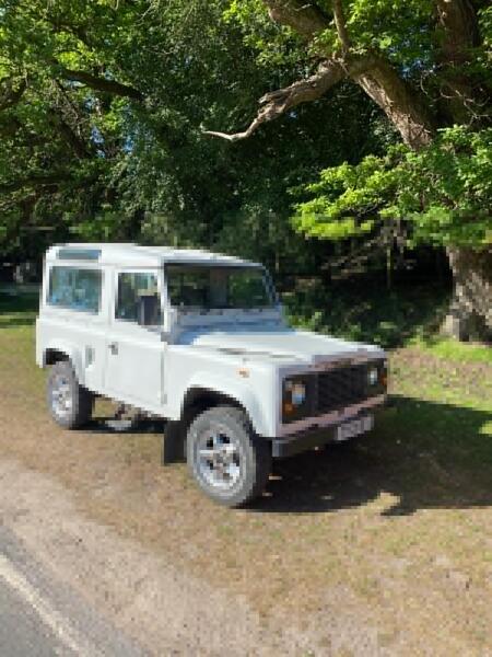 LAND ROVER 90 3.5