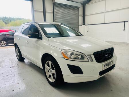 VOLVO XC60 2.4 D5 R-Design