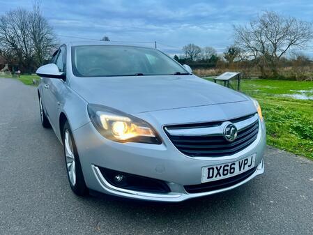 VAUXHALL INSIGNIA 1.6 CDTi SRi Nav