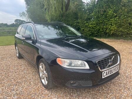 VOLVO V70 2.5 T SE Lux Premium